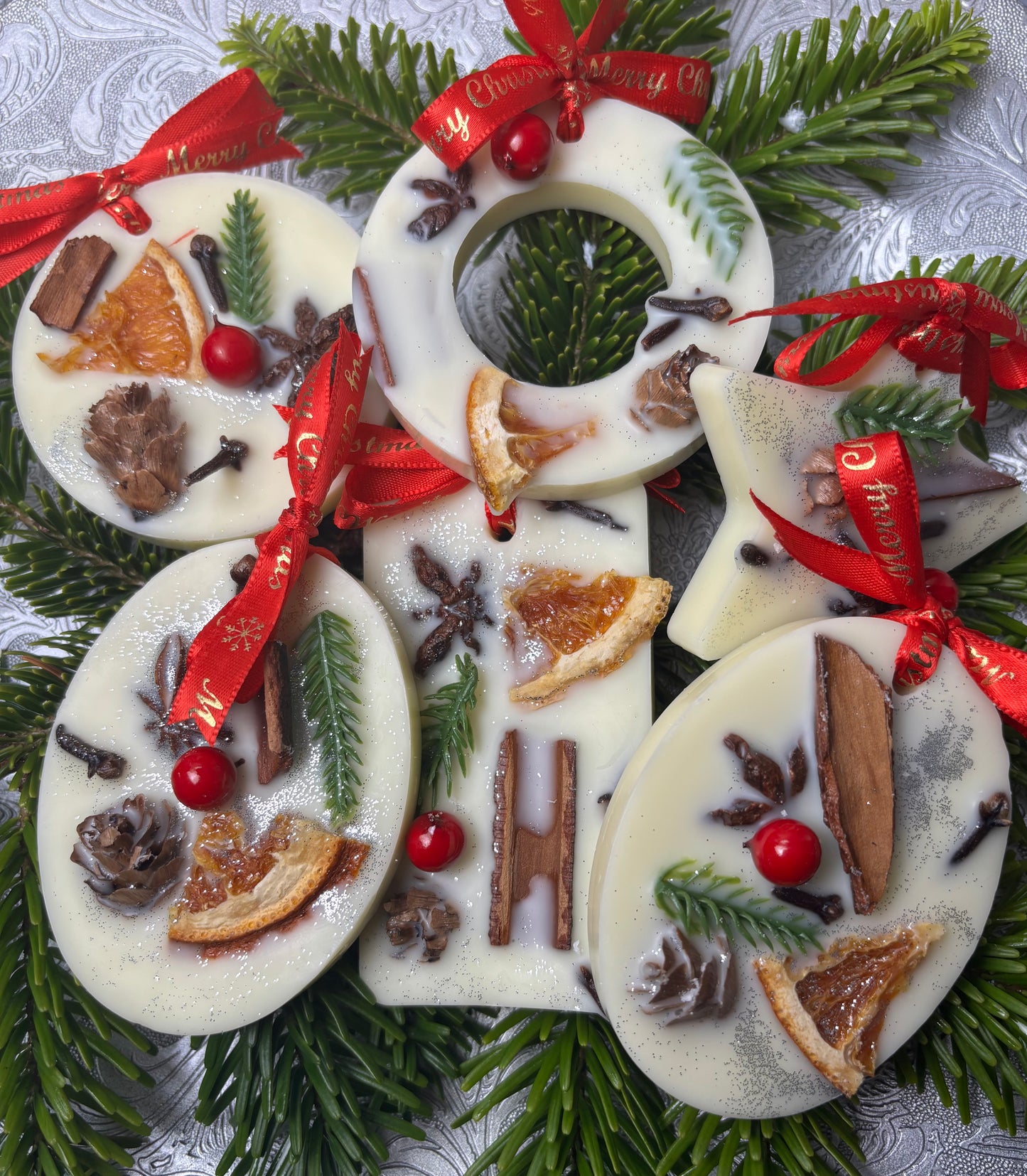 Christmas Scented Hanging Wax Decorations and Wax Melt