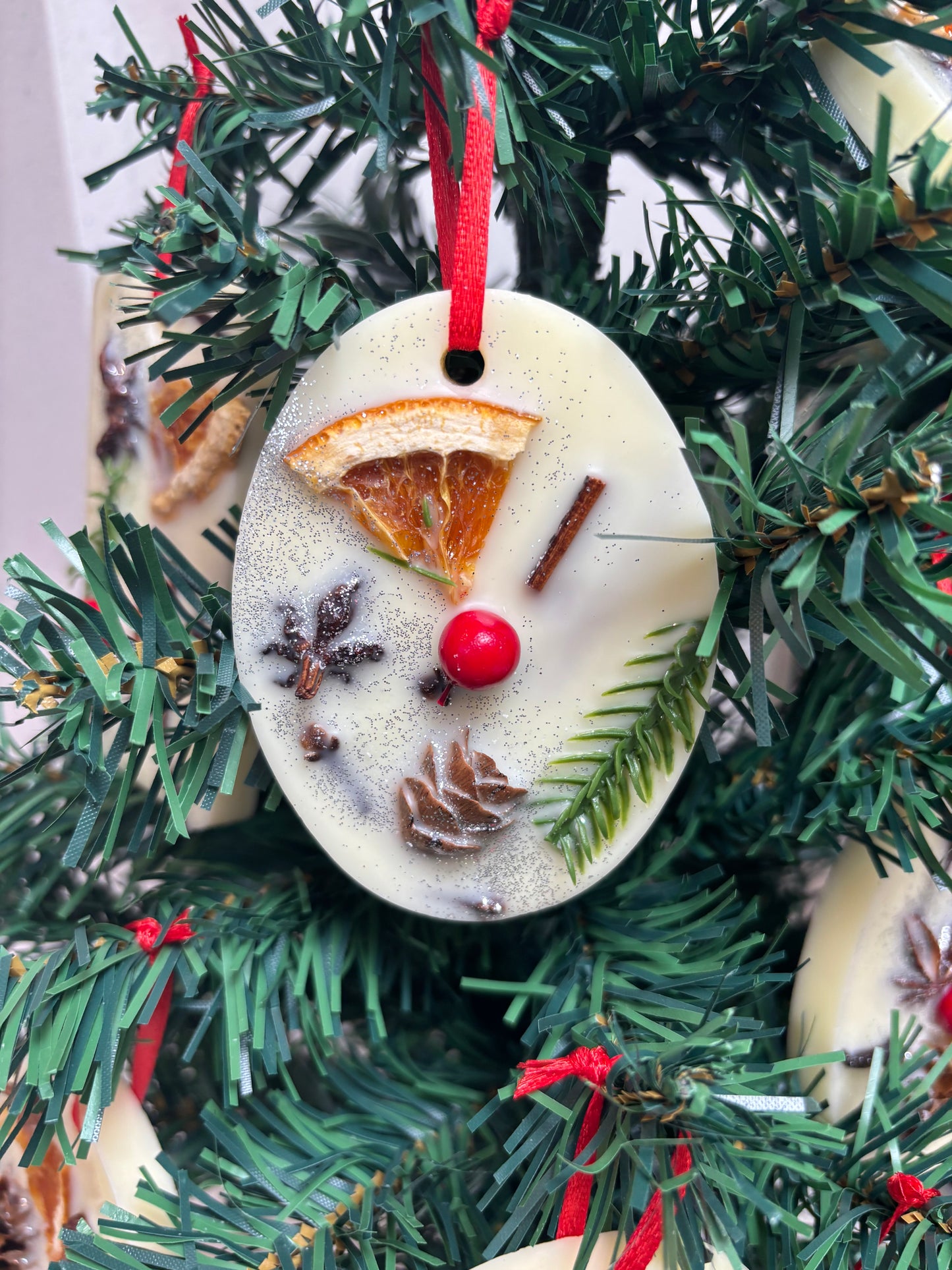 Christmas Scented Hanging Wax Decorations and Wax Melt