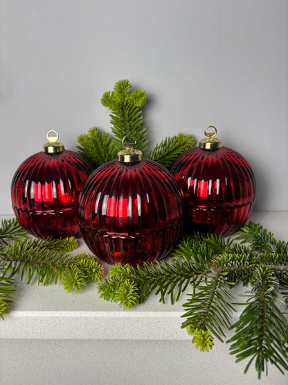 Christmas Glass Bauble Scented Candle – Limited Edition