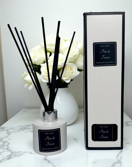 Pear & Freesia Luxury Reed Diffuser