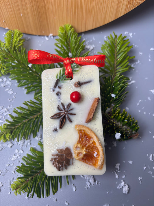 Christmas Scented Hanging Wax Decorations and Wax Melt