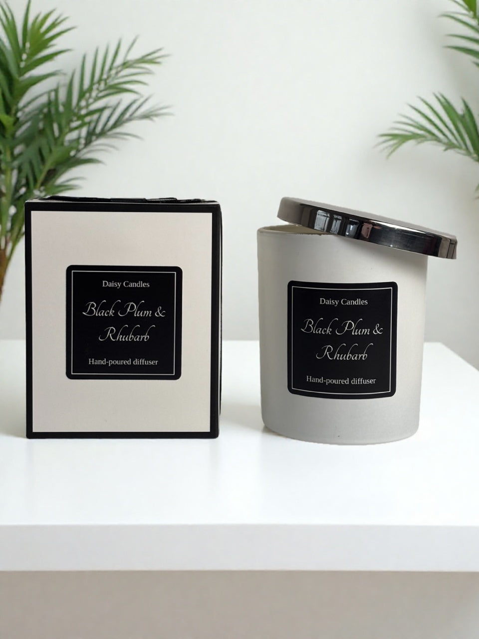 Black Plum & Rhubarb Luxury Soy Candle
