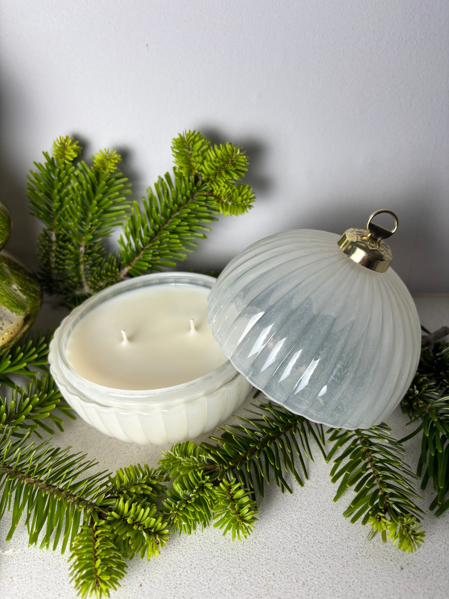 Christmas Glass Bauble Scented Candle – Limited Edition