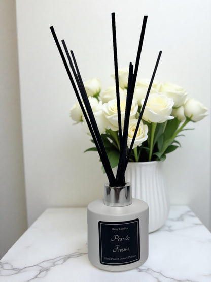 Pear & Freesia Luxury Reed Diffuser